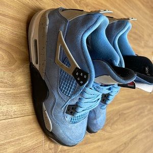 University blue Jordan 4s size 4y and 5.5w